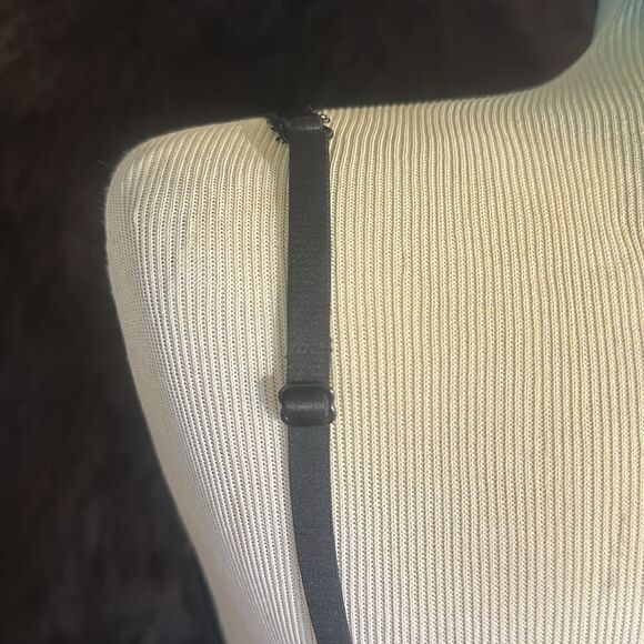 Victoria’s Secret chemise 36B (3820) - Picture 6 of 7